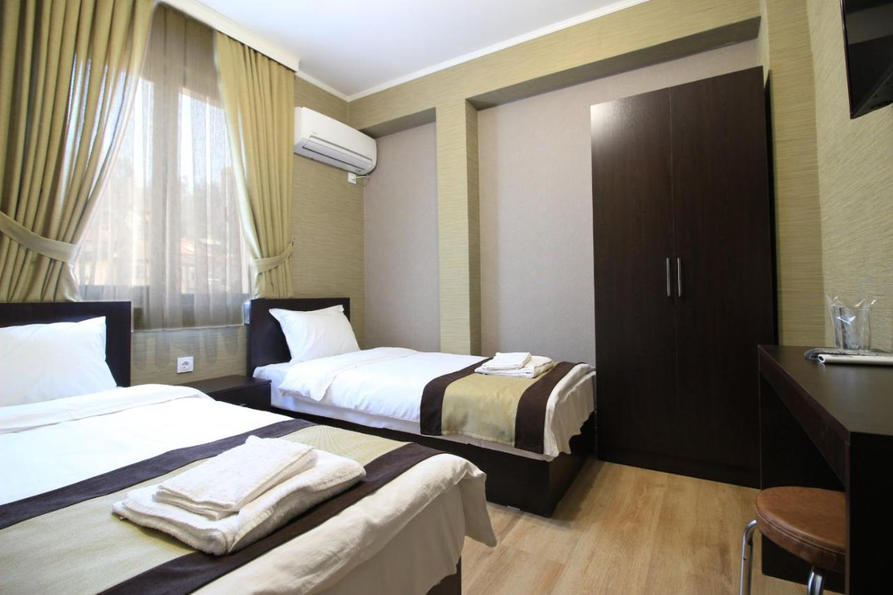 Къща За Гости Тони Zlatograd Exterior photo